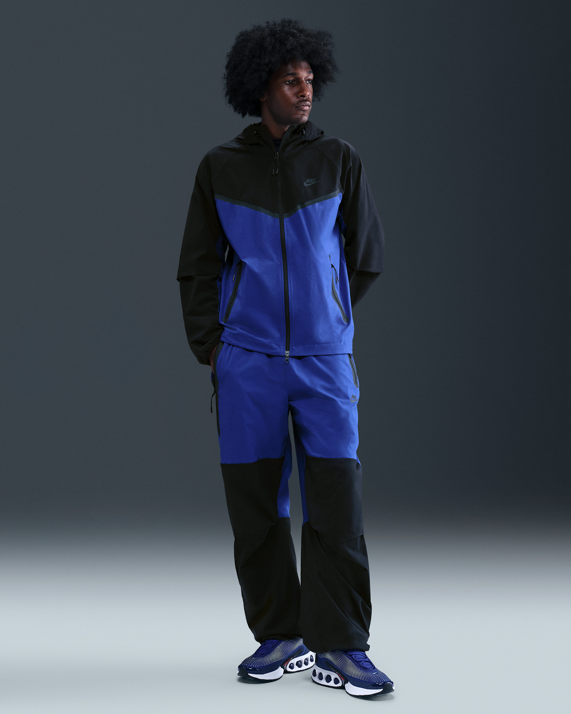 Nike Tech Men's Woven Oversized Trousers. Nike CA